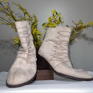 Discounted TG Faux Suede Lt Taupe CrissCross Front Ankle Boots - Size 8.5 Medium